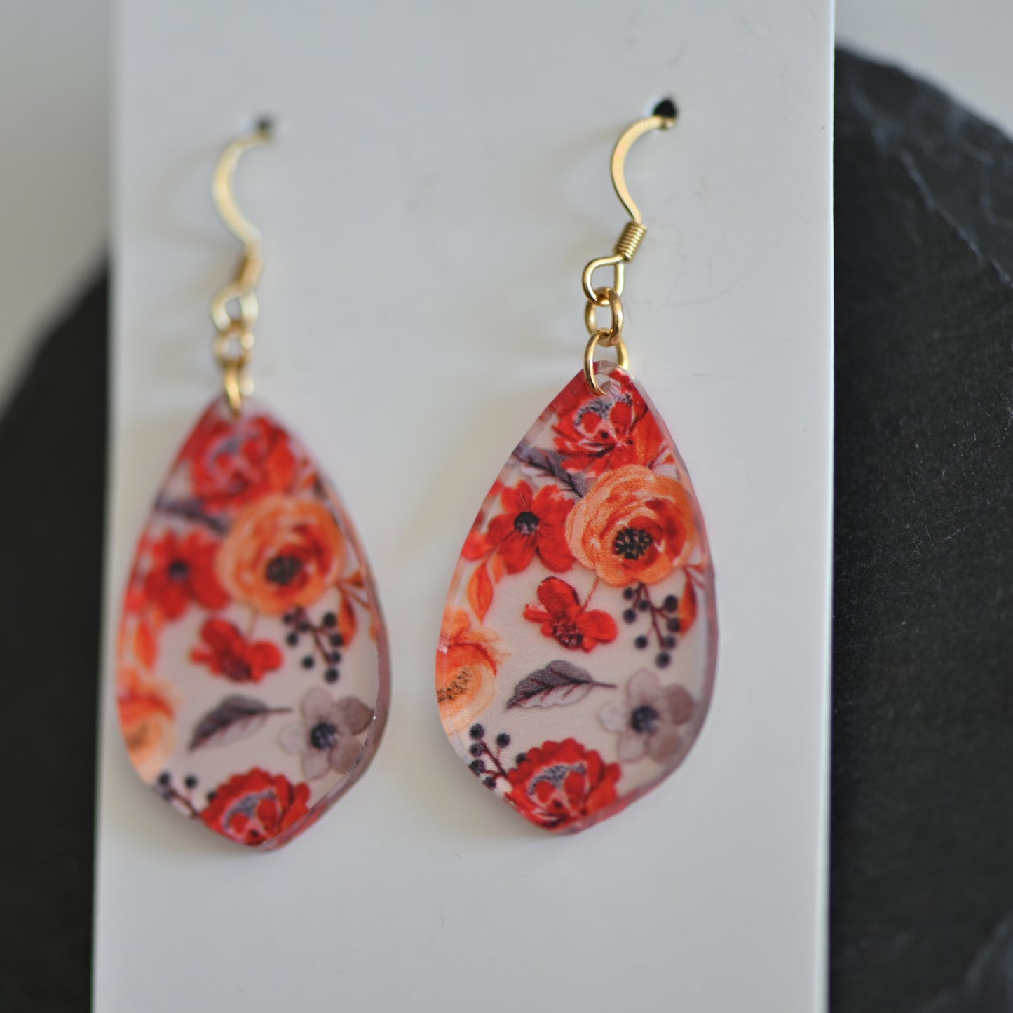 Clearance: Acrylic roses teardrop dangle earrings