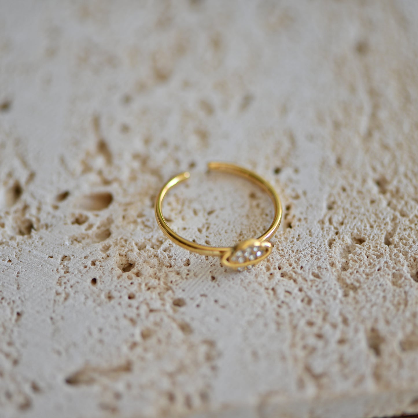 Gold Saturn open ring