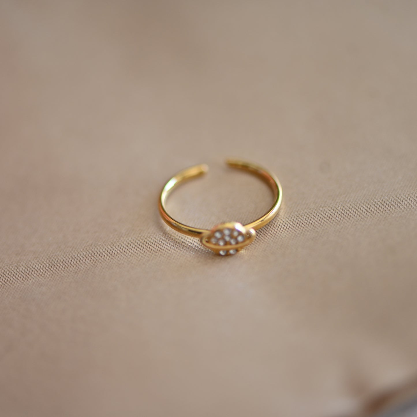 Gold Saturn open ring