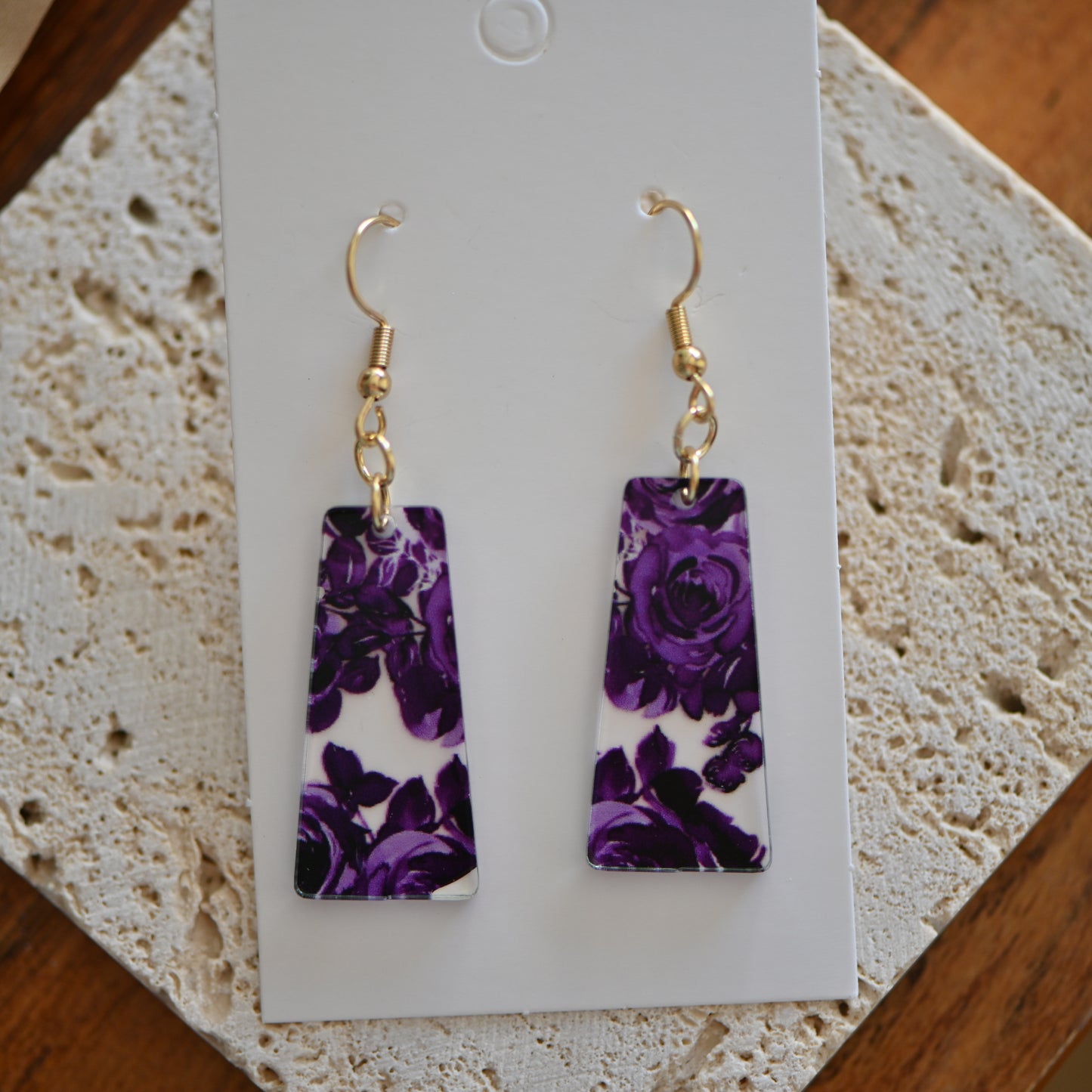 Clearance : Purple clear acrylic dangle earrings