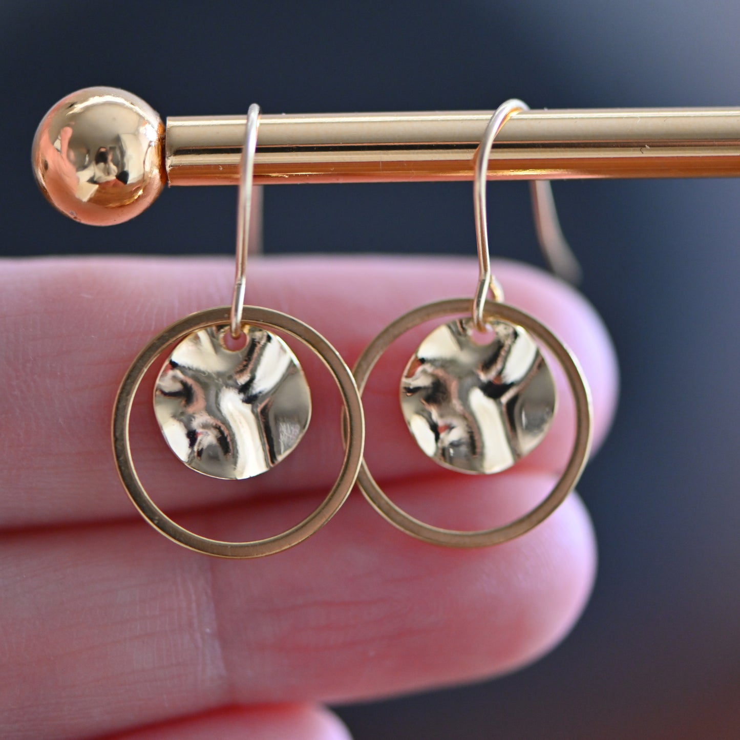 Gold charm round small earrings