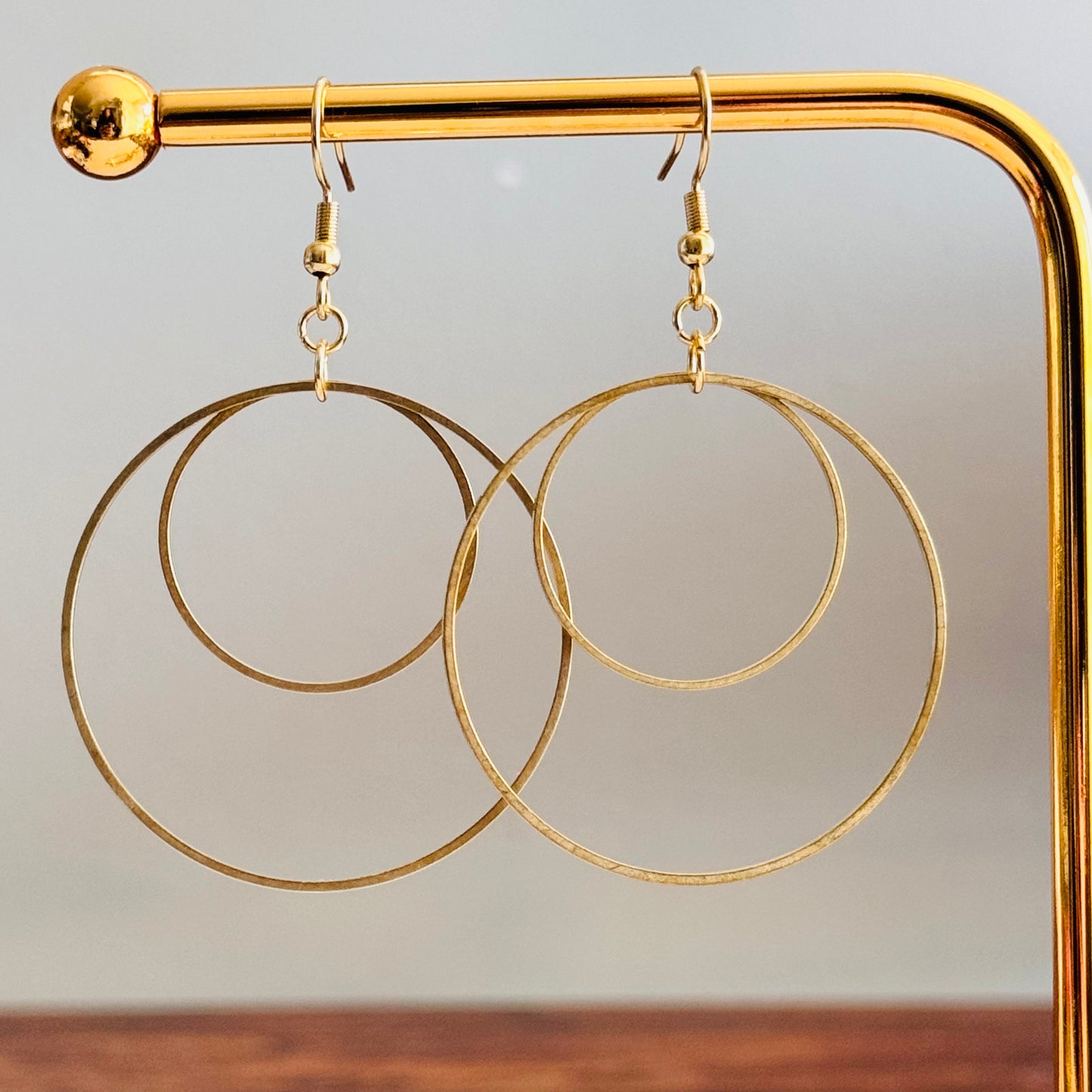 Round brass earrings