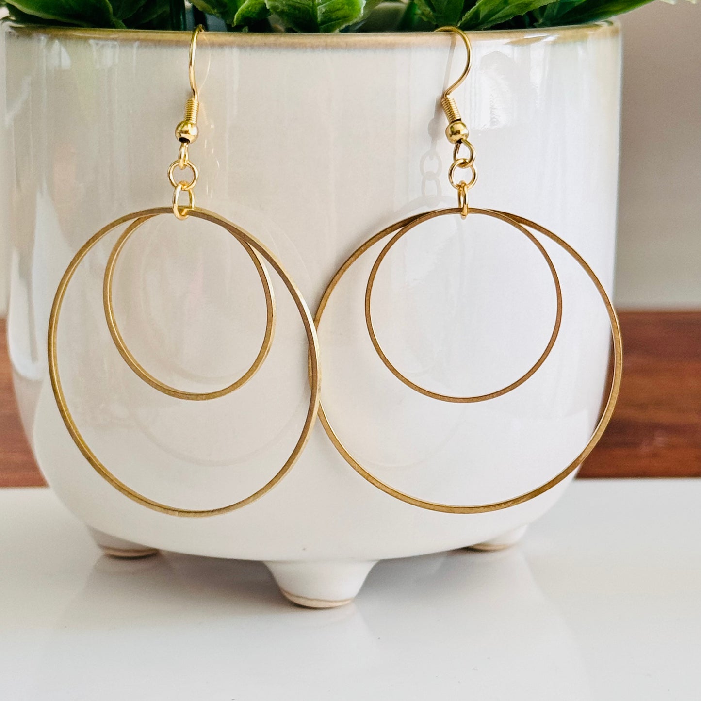 Round brass earrings