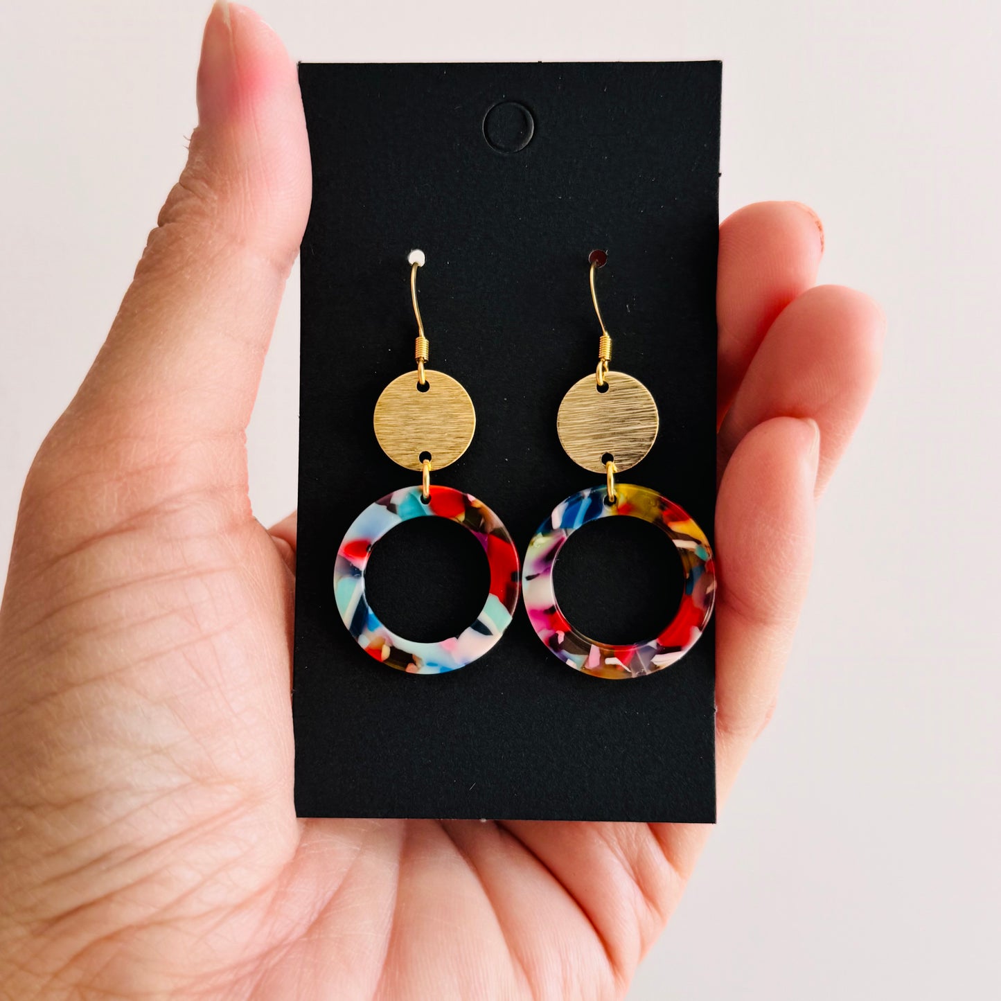 Colorful resin dangle earrings