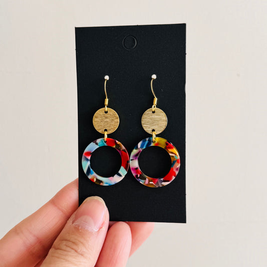 Colorful resin dangle earrings